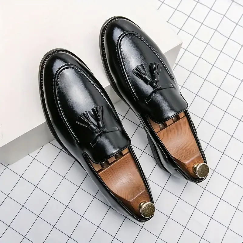lässige rutschfeste schuhe für herren – Tavélo